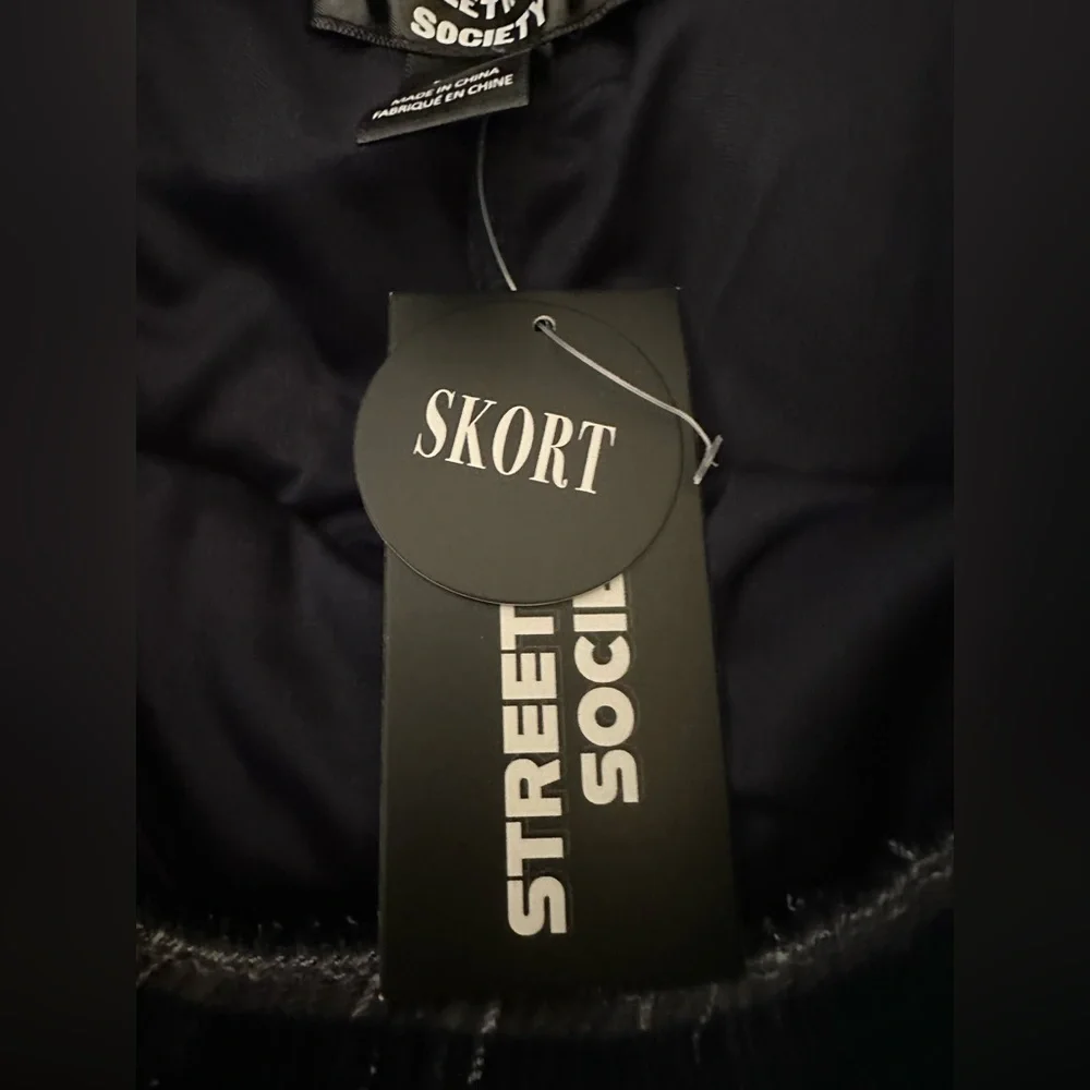 Flannel plaid skort NWT - Picture 4 of 5